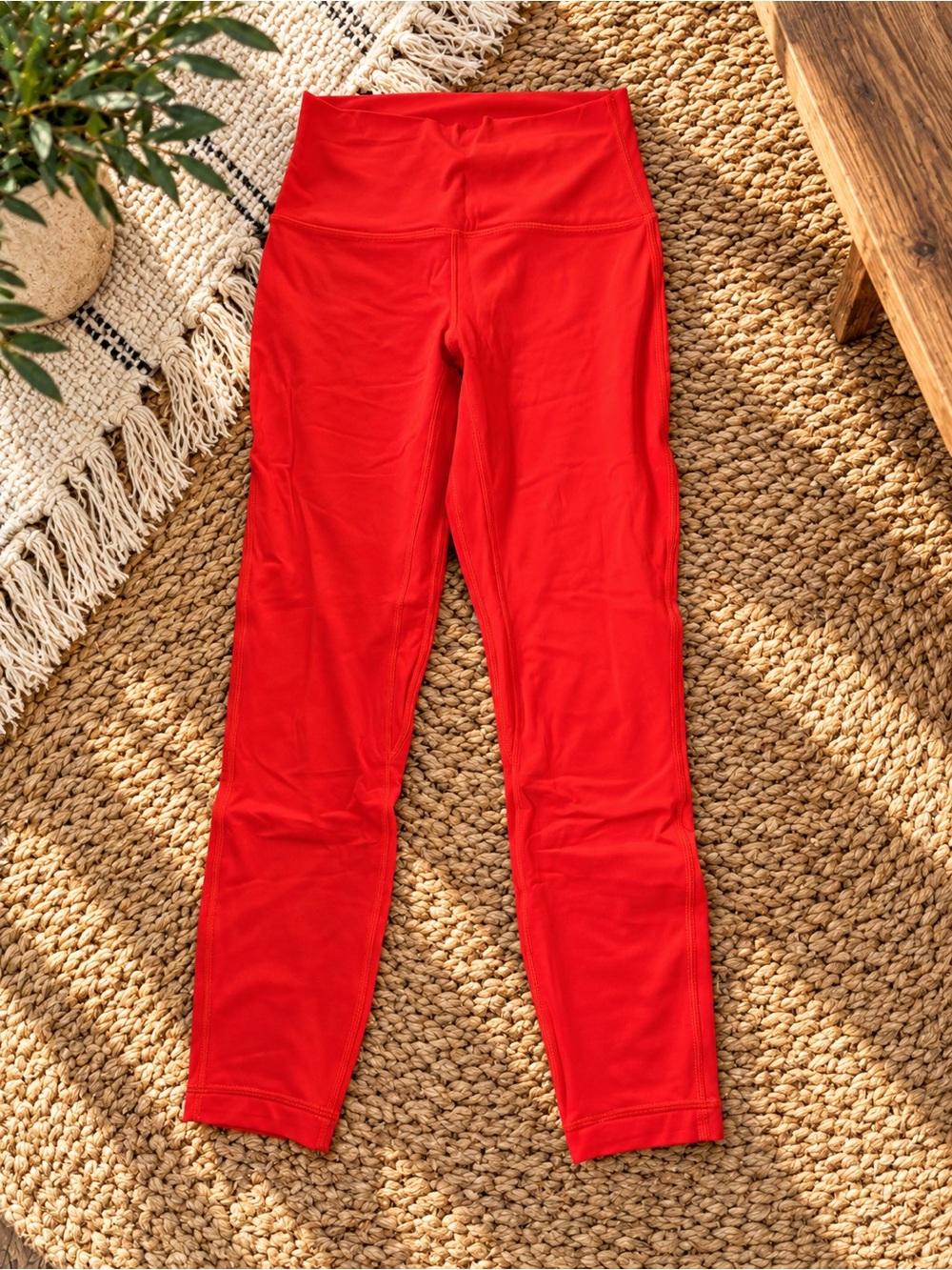 Lululemon High Rise Align Style Fit